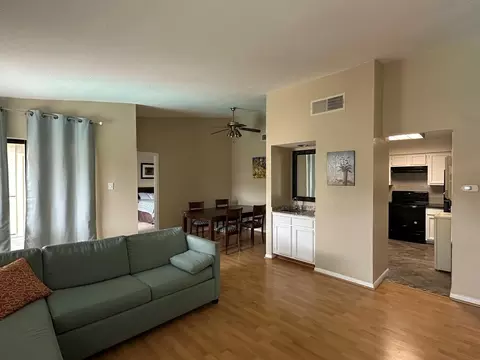 8100 Cambridge St #30, Houston, TX 77054