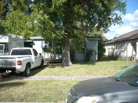 6927 Keller St, Houston, TX 77087