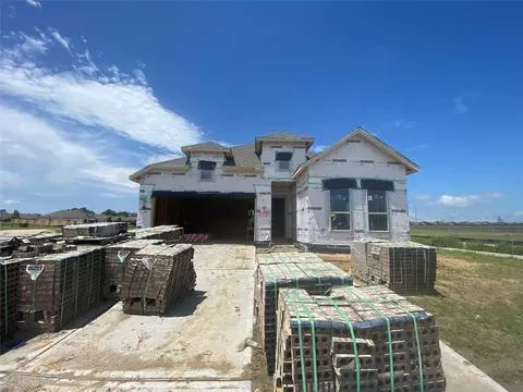12339 Hudson Dr, Mont Belvieu, TX 77523
