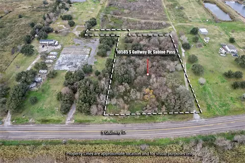 10585 S Gulfway Dr S, Sabine Pass, TX 77655