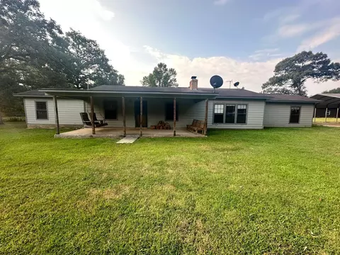 185 Powell Ln, Hemphill, TX 75948