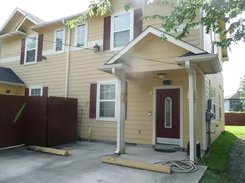 9505 Shoreham St, Houston, TX 77093