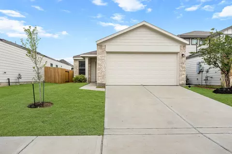 5345 Basquiat Dr, Houston, TX 77048