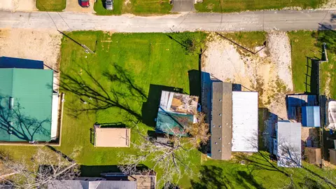 240 Key Largo Loop, Point Blank, TX 77364 photo 9