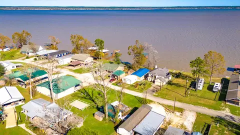 240 Key Largo Loop, Point Blank, TX 77364 photo 7