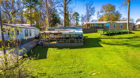 240 Key Largo Loop, Point Blank, TX 77364 photo 5