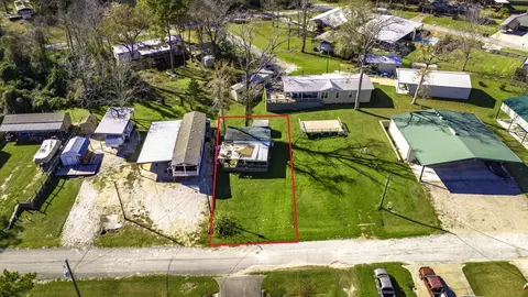 240 Key Largo Loop, Point Blank, TX 77364 photo 3