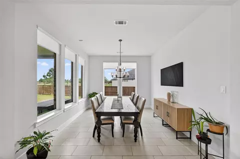 Dining - 9827 Wright Dr, Manvel, TX 77578 photo 1 of 1