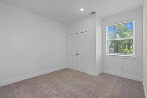 Bedroom - 516 Red Cascade Trl, Willis, TX 77318 photo 1 of 6