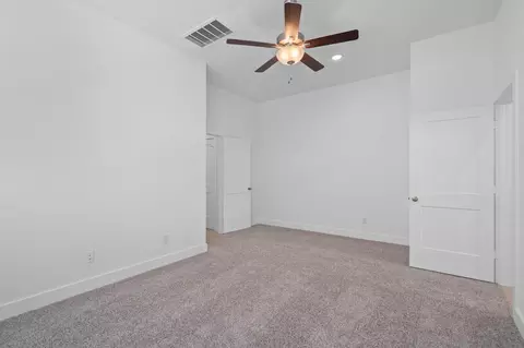 Bedroom - 516 Red Cascade Trl, Willis, TX 77318 photo 6 of 6