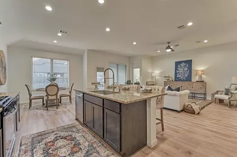 1080 Clearwood Dr, Montgomery, TX 77316