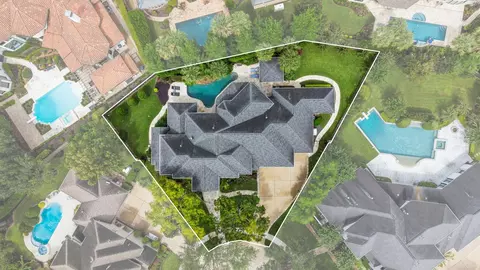 7 Silverloch Ct, Sugar Land, TX 77479