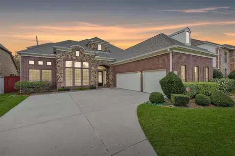 18743 Duke Lake Dr, Spring, TX 77388