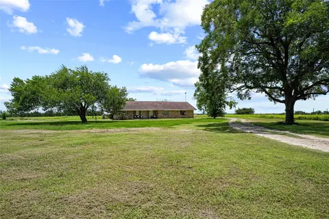 2623 Salem Rd, Brenham, TX 77833