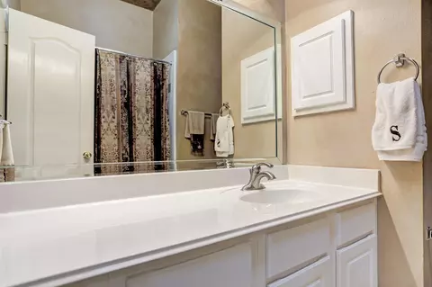 Bath - 21330 Timber Pines Dr, Spring, TX 77388 photo 2 of 3