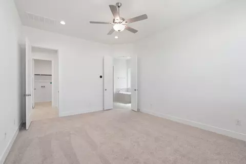 246 Congo Bay Cir, Willis, TX 77318 photo 9