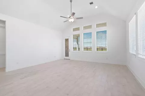 246 Congo Bay Cir, Willis, TX 77318 photo 8