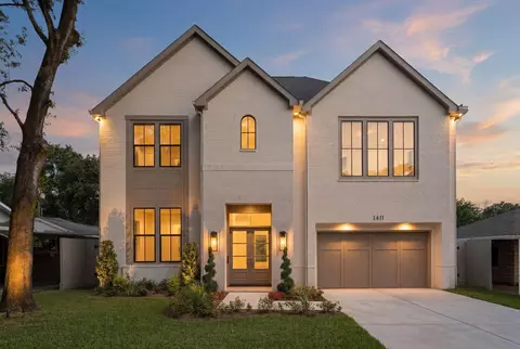 1411 Thornton Rd, Houston, TX 77018