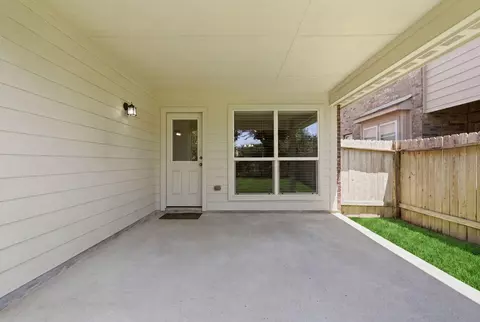 Exterior - 5819 Deleon Trail Dr, Spring, TX 77379 photo 6 of 10