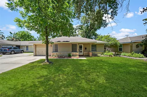 8527 Brower St, Houston, TX 77017