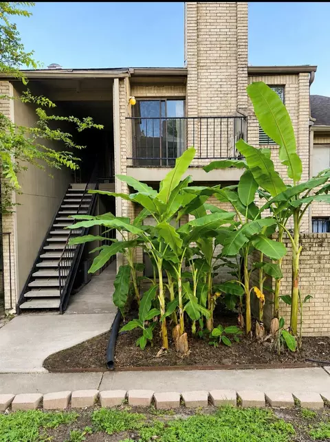10811 Richmond Ave #72, Houston, TX 77042