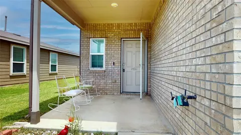 7047 Hobby Wind Ridge Dr, Houston, TX 77075