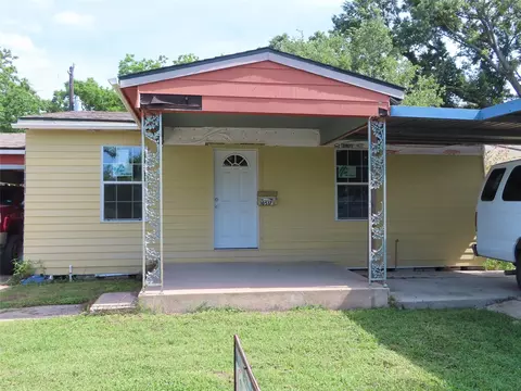 10517 Palestine St, Houston, TX 77029