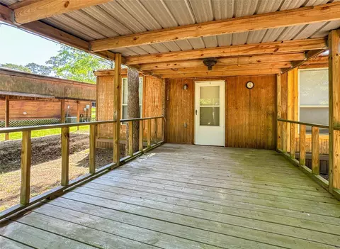 Exterior - 206 Tallow St, Onalaska, TX 77360 photo 8 of 13