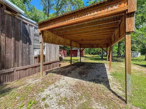 Exterior - 206 Tallow St, Onalaska, TX 77360 photo 12 of 13