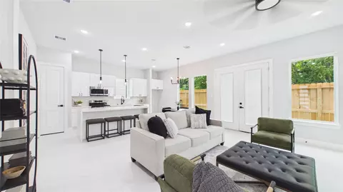 3746 Corder St, Houston, TX 77021