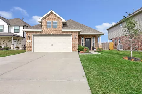 14823 Big Pine Ln, Baytown, TX 77523