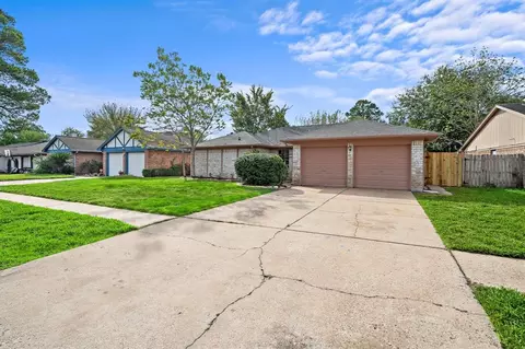 5506 Cypressgate Dr, Spring, TX 77373 photo 1