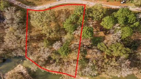 20 22 And 24 Caney Creek Dr, Huntsville, TX 77320