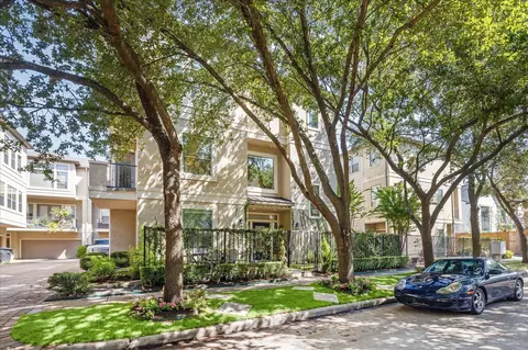 4724 Banning Dr #A, Houston, TX 77027