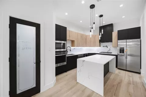 4212 New Orleans St, Houston, TX 77020