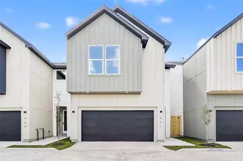 967 Highland Light Ln, Houston, TX 77091