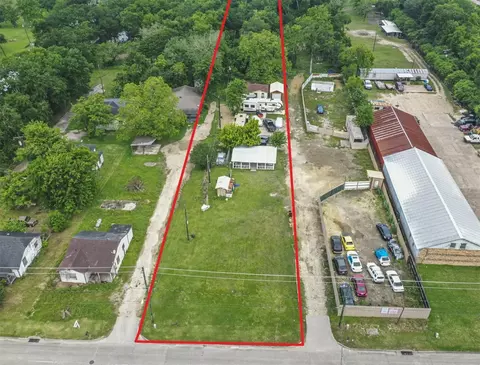 2842 5th St, Stafford, TX 77477
