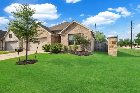 19242 Red Cascade Ct, Tomball, TX 77377
