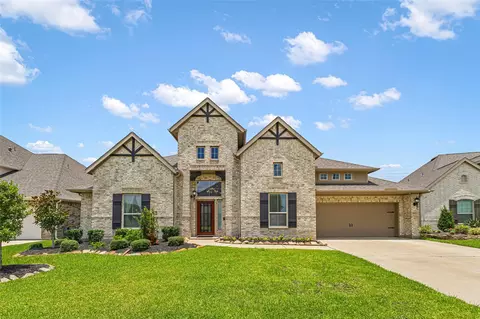 7823 Leighton Trl, Pasadena, TX 77505