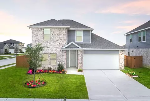 2425 E Heritage Dr, Dayton, TX 77535