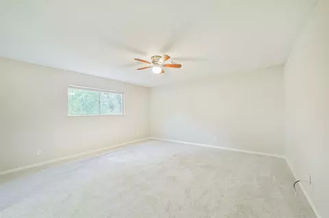 Bedroom - 912 Brook Forest Dr, Conroe, TX 77385 photo 1 of 8