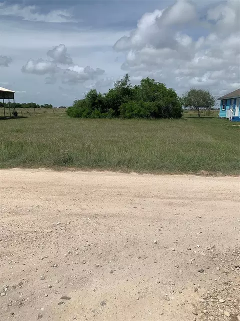 lot32 Snook Dr, Palacios, TX 77465
