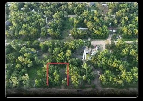 235 Panther Ln, Livingston, TX 77351