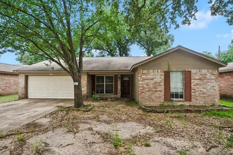 23538 Canyon Lake Dr, Spring, TX 77373