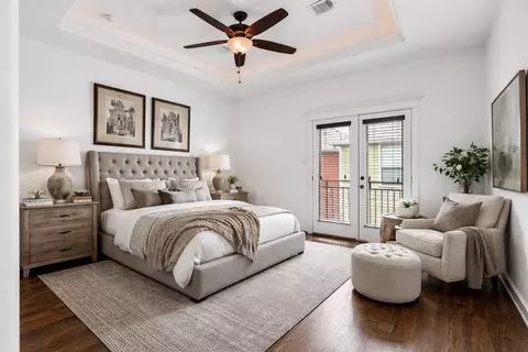 612 W 27th St, Houston, TX 77008