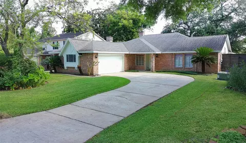 3115 W Creek Club Dr, Missouri City, TX 77459