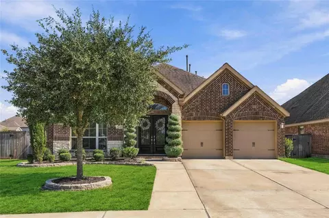 5111 Blue Canoe Rd, Manvel, TX 77578