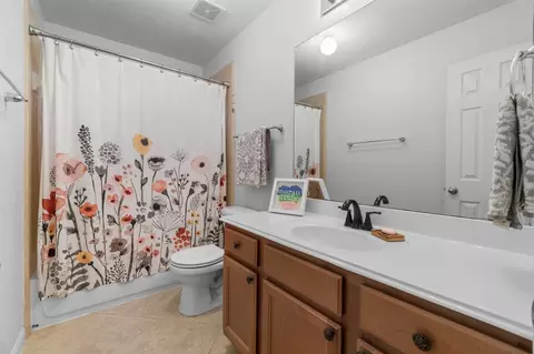 Bath - 5714 Brookway Willow Dr, Spring, TX 77379 photo 4 of 5
