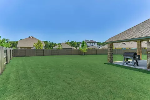 Exterior - 13147 Soaring Forest Dr, Conroe, TX 77302 photo 3 of 10