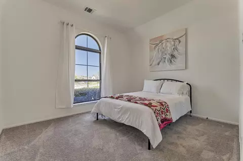 Bedroom - 13147 Soaring Forest Dr, Conroe, TX 77302 photo 3 of 5